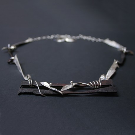 Collar Sol al Bosc en ferro i plata de llei
