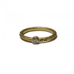 Ona Minimal Ring