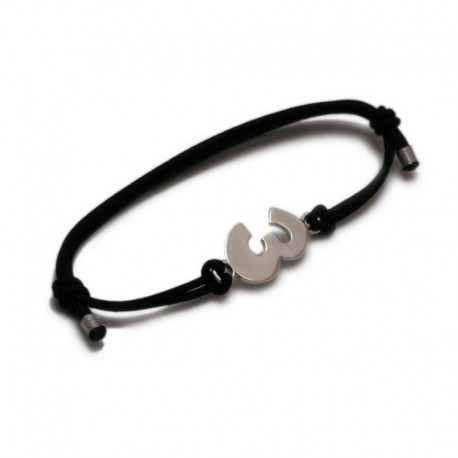 Pulsera con la forma del número 3