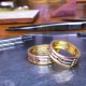 Atlantis Ring in yellow, rose and white gold